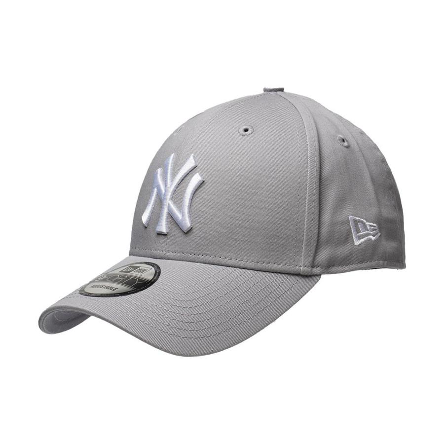 MLB New York Yankees New Era Grey-White 9Forty Strapback Cap