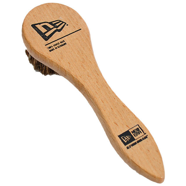 New Era Wooden Horse Hair Cap Brush